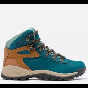 Columbia Hiking Boots
